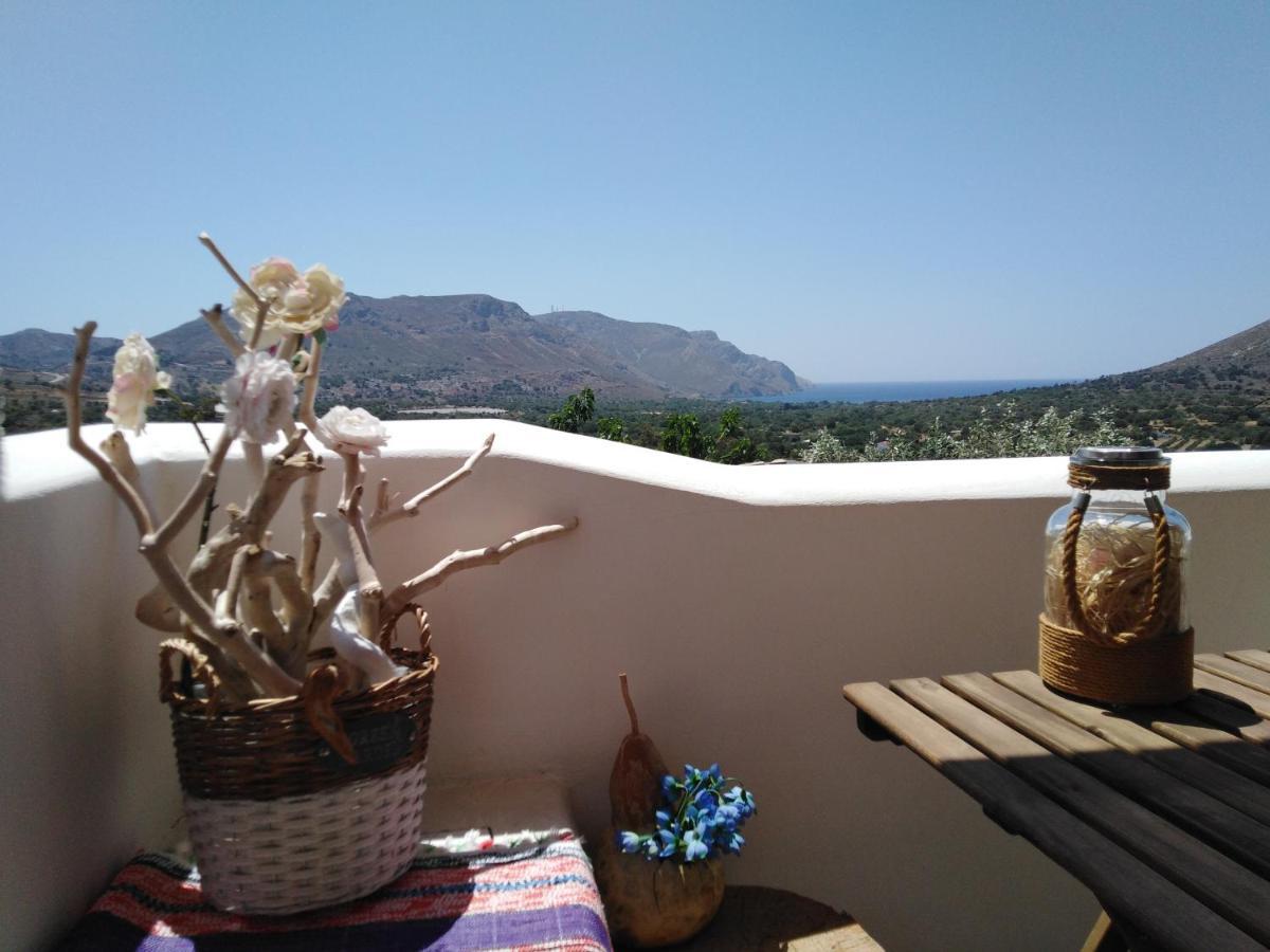 Holiday home Tilos Island House *
